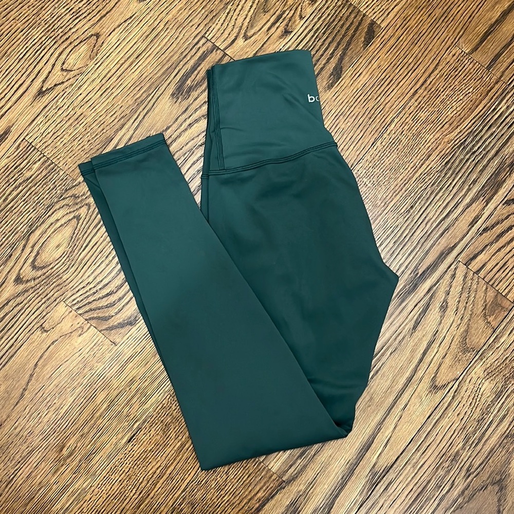 Barre3 signature leggings